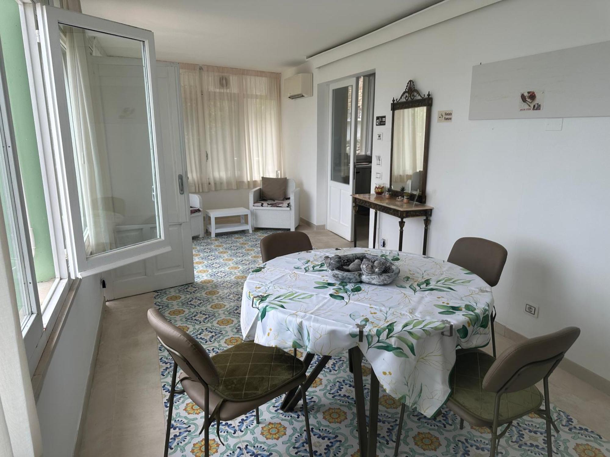 Secret Garden - Suites & Apartments Vasto Exterior photo