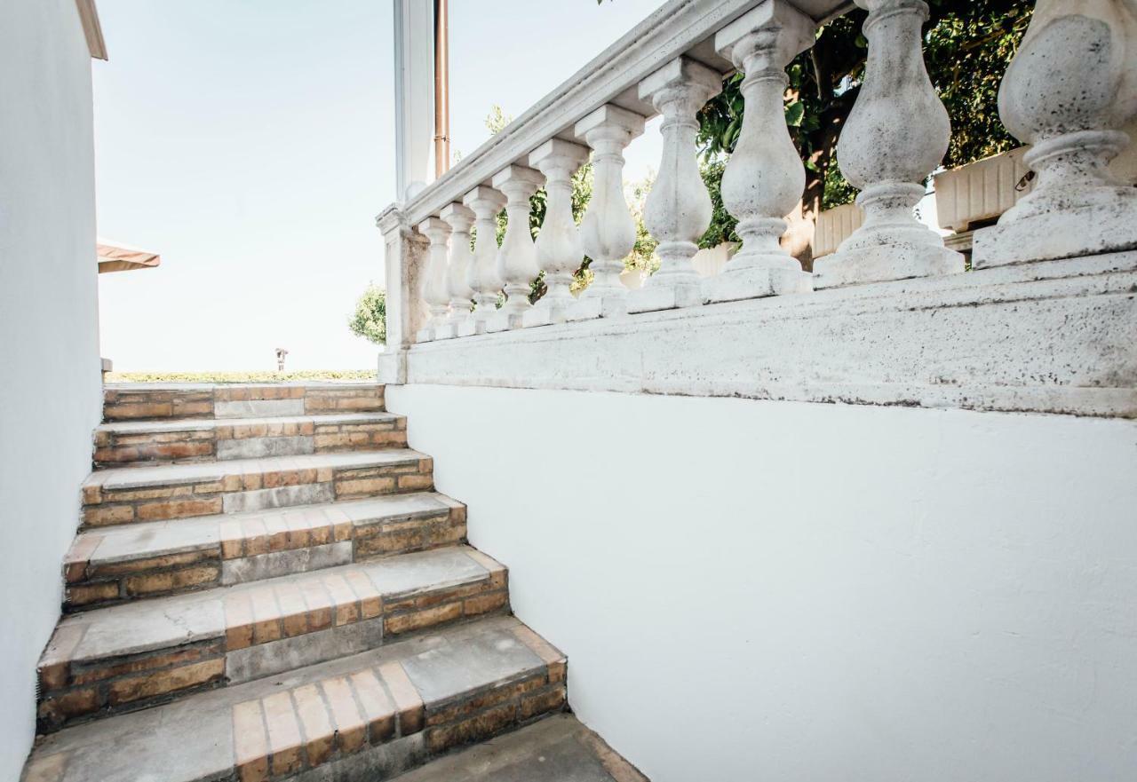 Secret Garden - Suites & Apartments Vasto Exterior photo