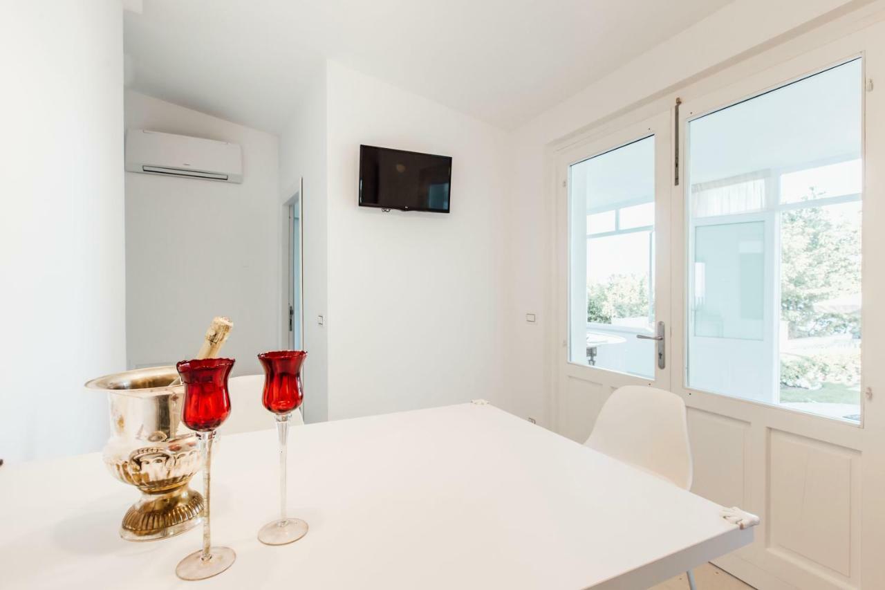 Secret Garden - Suites & Apartments Vasto Exterior photo